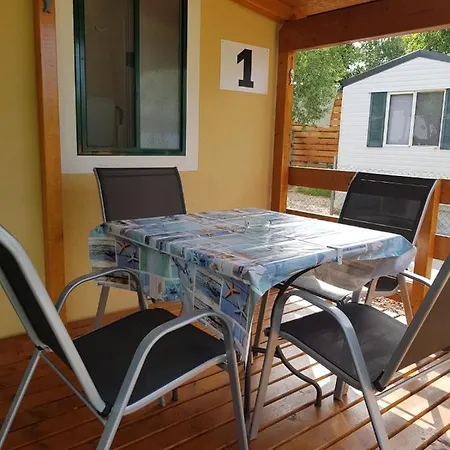 Kemping Kamp Karla & Bruno 2*