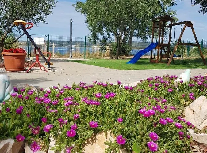 Campingplatz Kamp Karla & Bruno Sveti Filip i Jakov