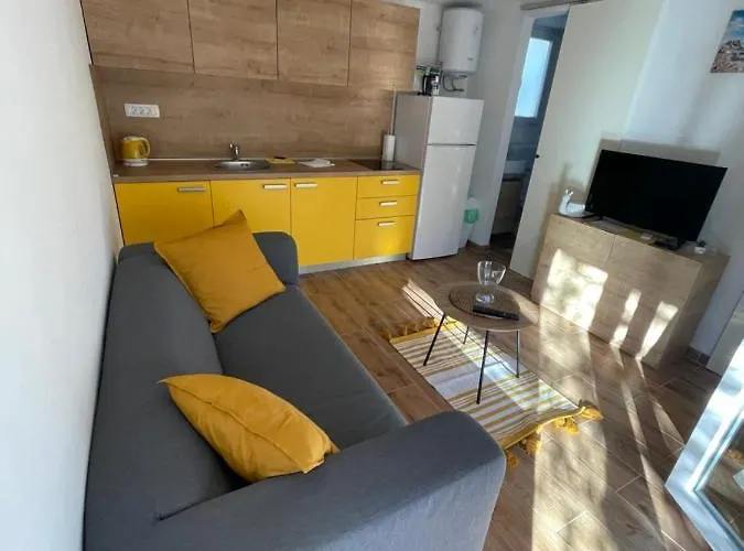 Kamp Karla & Bruno Campingplatz Sveti Filip i Jakov