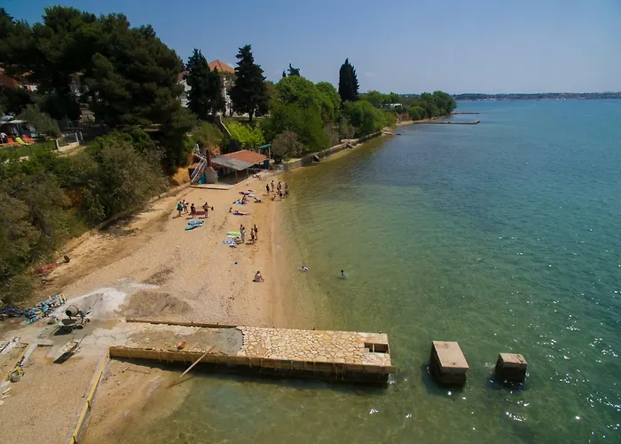 Kamp Karla & Bruno Sveti Filip i Jakov