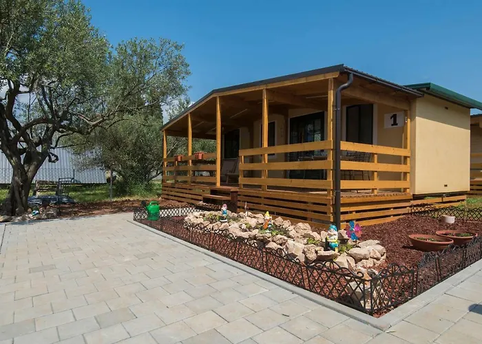 Campingplatz Kamp Karla & Bruno 2*